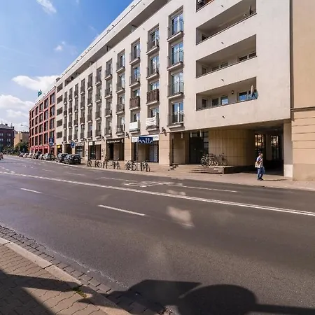 Sleepway - Garbary 95-112a Poznan